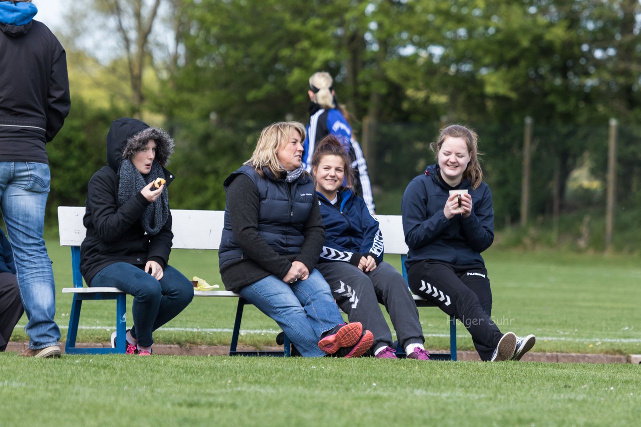 Bild 246 - Faustball Frauen Wiemersdorf